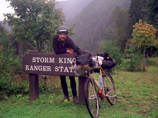 storm_king_ranger_station