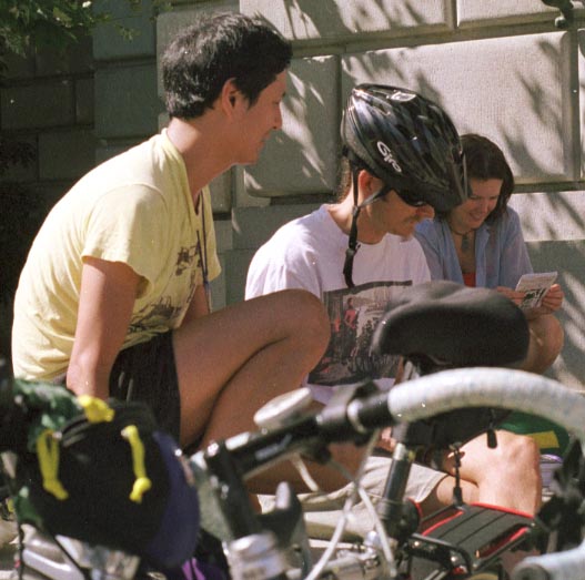 Larry 
Chin, Mike Smith and MB engaged in Pre-Ride Reading